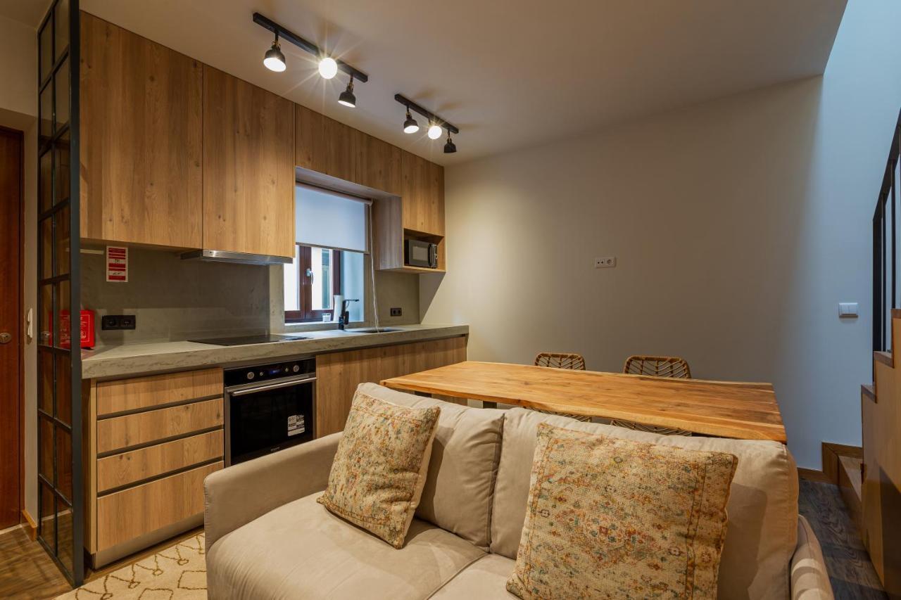 Orm- Fontainhas 01 & 02 Apartments Porto Zewnętrze zdjęcie