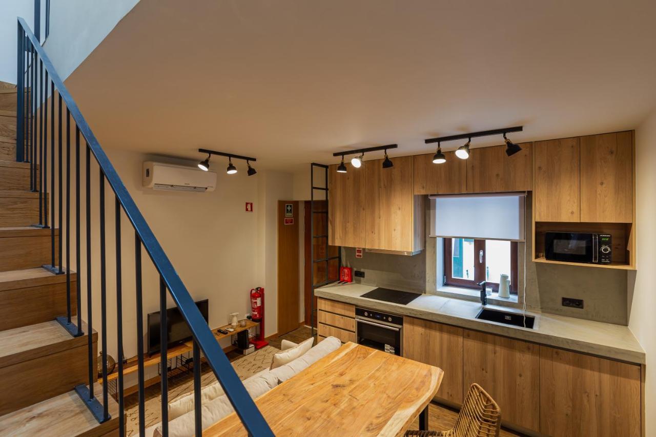 Orm- Fontainhas 01 & 02 Apartments Porto Zewnętrze zdjęcie