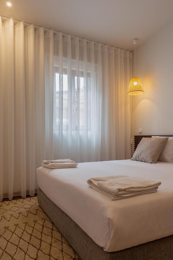 Orm- Fontainhas 01 & 02 Apartments Porto Zewnętrze zdjęcie